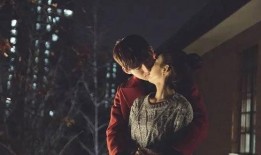 恋情爆料吻戏视频大全集,恋情爆料吻戏视频大盘点