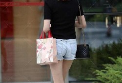 爆料美女穿搭日常视频,时尚与实用的完美融合