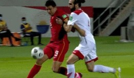 阿姨爆料国足比赛视频,阿姨爆料视频再现精彩瞬间